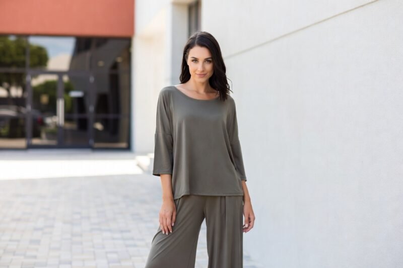 12 Fashion Decisions Women Wear That Men Often Appreciate